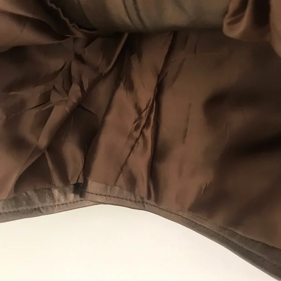 Gold leather jacket - Picture 5 of 9